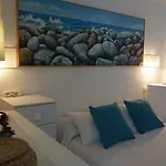 Bogge 1a Luminoso, Amplio Y 1 Linea De Playa アパート バハマル